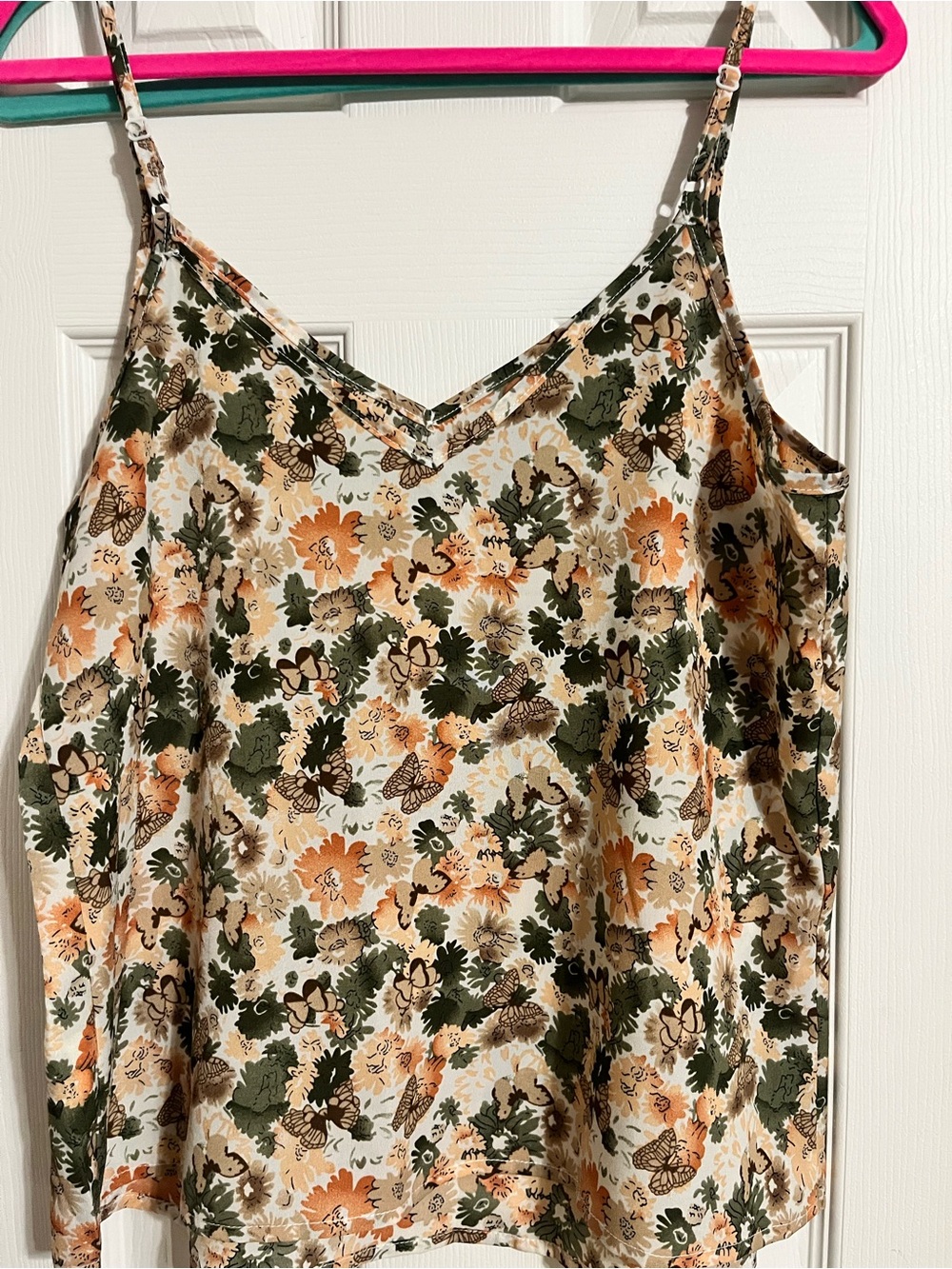 Multiple women’s large summer - light shirts and blouses. See all pictures - Picture 2 of 15